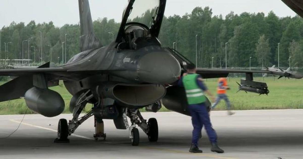Пентагонът е отворен за провеждане на обучение на F-16 за украински пилоти в САЩ