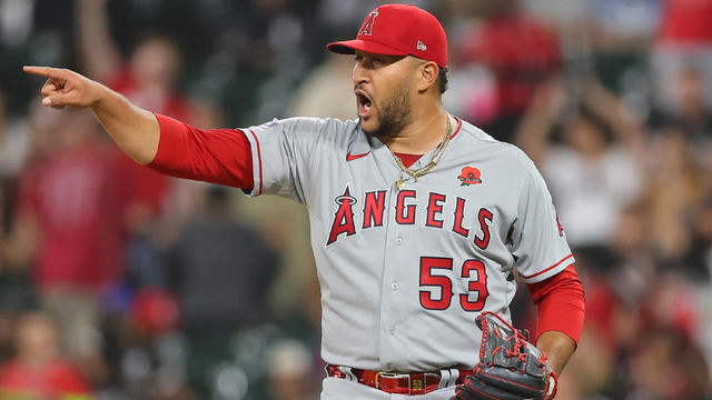 Los Angeles Angels v Chicago White Sox 