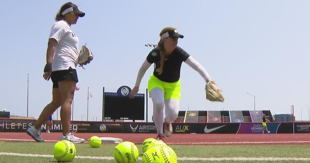 Athletes Unlimited Softball returns to Rosemont redefines pro sports