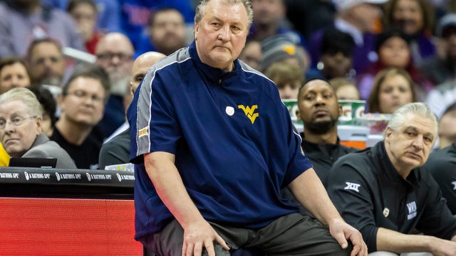 Bob Huggins says he didn't resign as West Virginia basketball coach