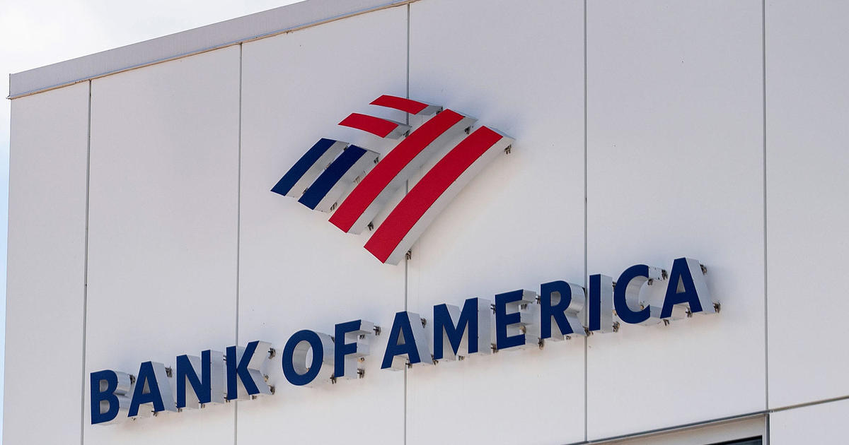 Клиенти на големи банки в САЩ, включително Bank of America