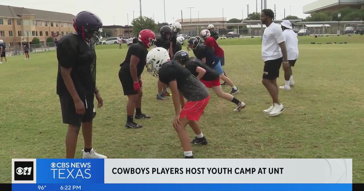 Dallas Cowboys players host Youth Football Camp at UNT