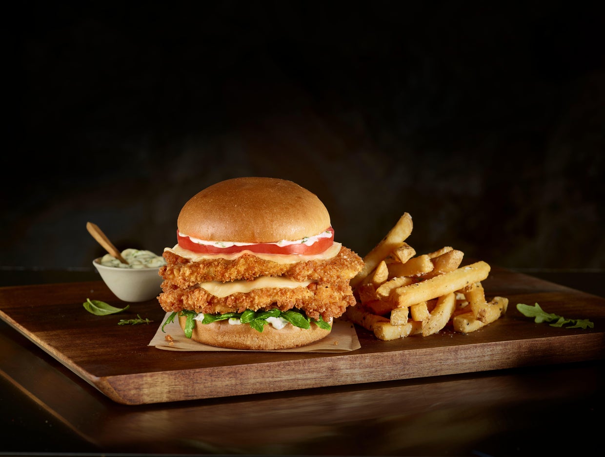 Hard Rock teams up with Lionel Messi, launches new Messi Chicken ...
