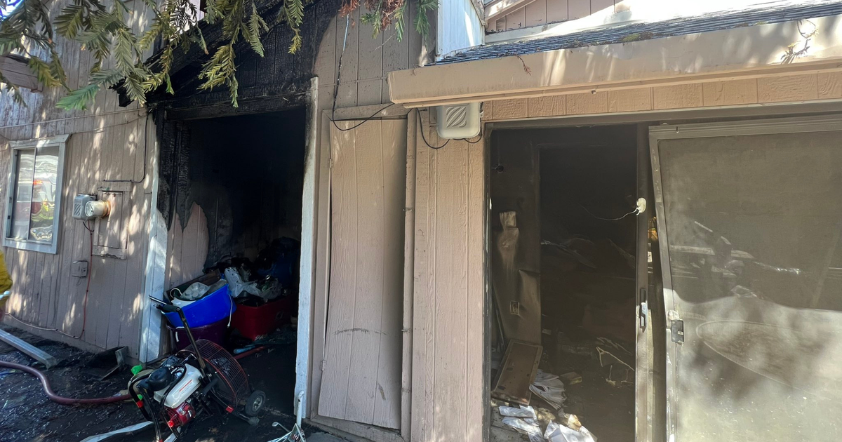 Metro Fire crews respond to residential fires in south Sacramento, Antelope