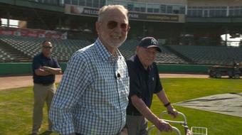 Little Leaguer inspired by baseball star reunites with mentor 