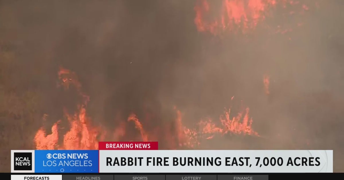 Rabbit Fire burns through 7,000 acres of brush as new evacuations ...