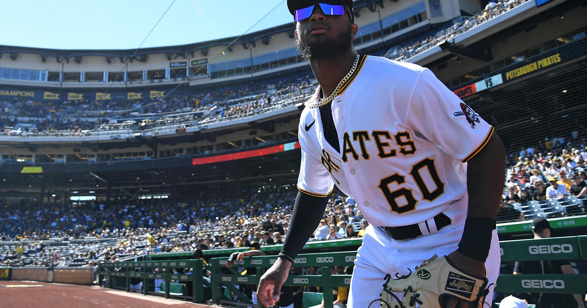 Rookies Endy Rodriguez and Liover Peguero lift Pirates to 7-6 win over  Phillies