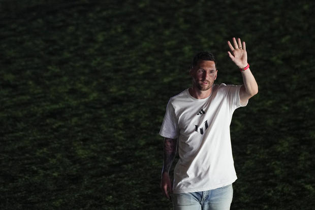 MLS Miami Messi Arrives 