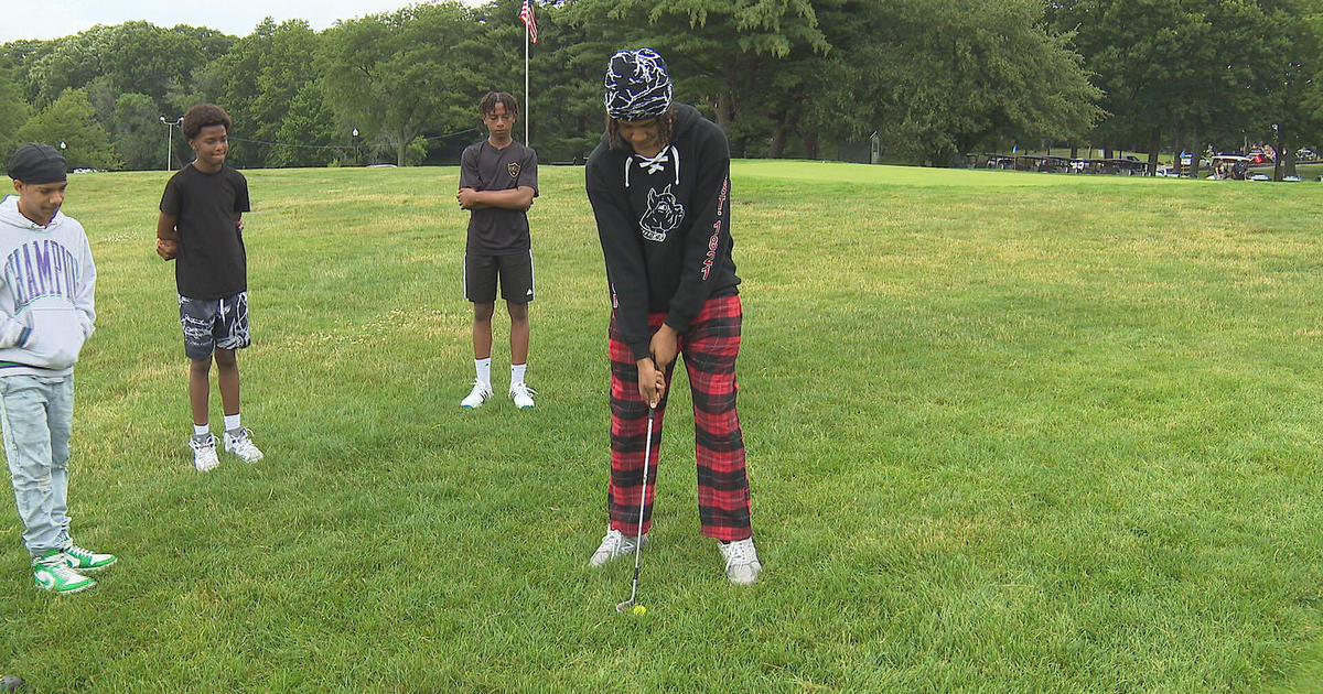 Boston’s Urban Golf Club teaching kids the game and financial lessons