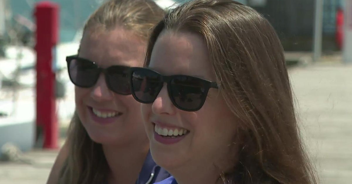 Sister Meghan and Christina O'Rourke Race to Mackinac - CBS Chicago