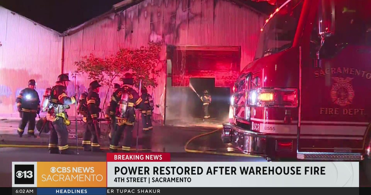 Power restored after warehouse fire on 4th Street in Sacramento