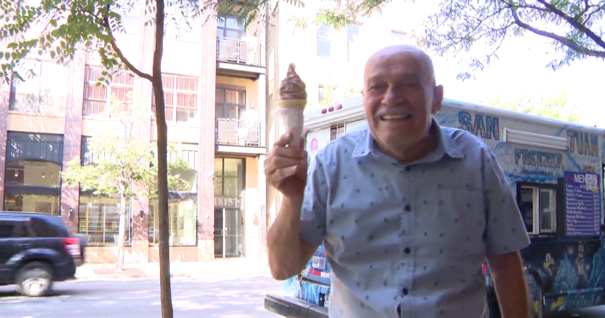 Neighbors stand up for robbed ice cream truck operator