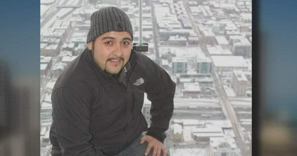 Pizza delivery driver shot, killed in Auburn Gresham - CBS Chicago
