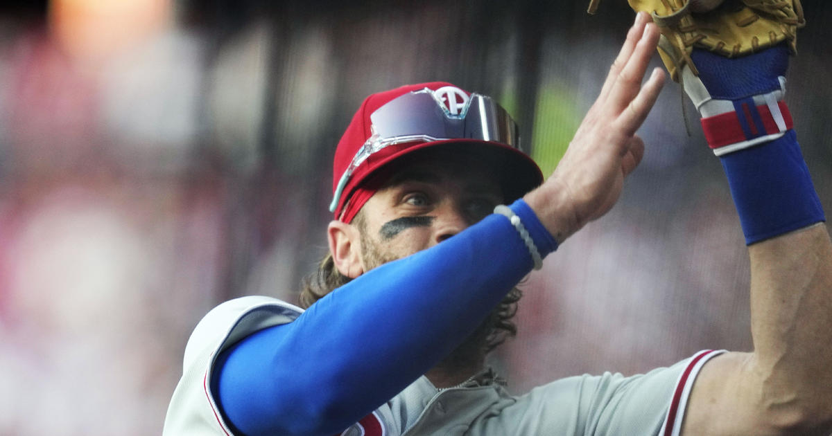 Bryce Harper impresses first, but Phillies fall to Guardians 6-5 to end AL streak