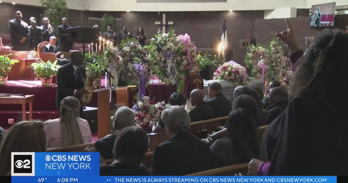 Loved ones gather for a final farewell for our beloved Elise Finch