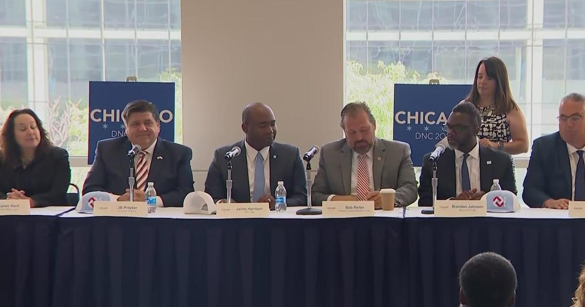 City and state leaders join DNC 'Labor Peace Agreement' CBS Chicago