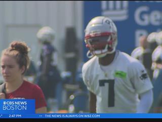 Patriots player conducts youth football camp at Merrimack College, Local  News