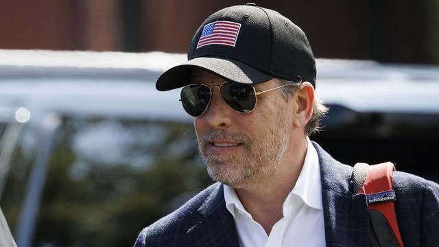 cbsn-fusion-judge-defers-hunter-biden-plea-agreement-thumbnail-2157144-640x360.jpg 