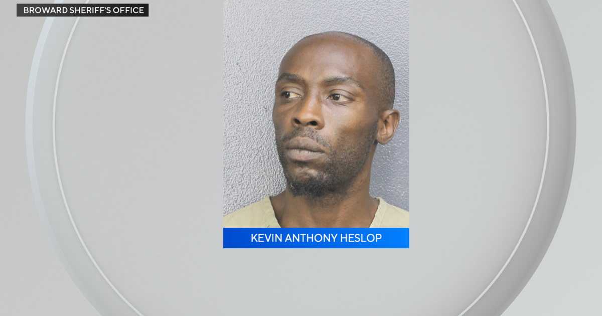 Serial lender robbery suspect connected to string of South Florida keep ups in custody