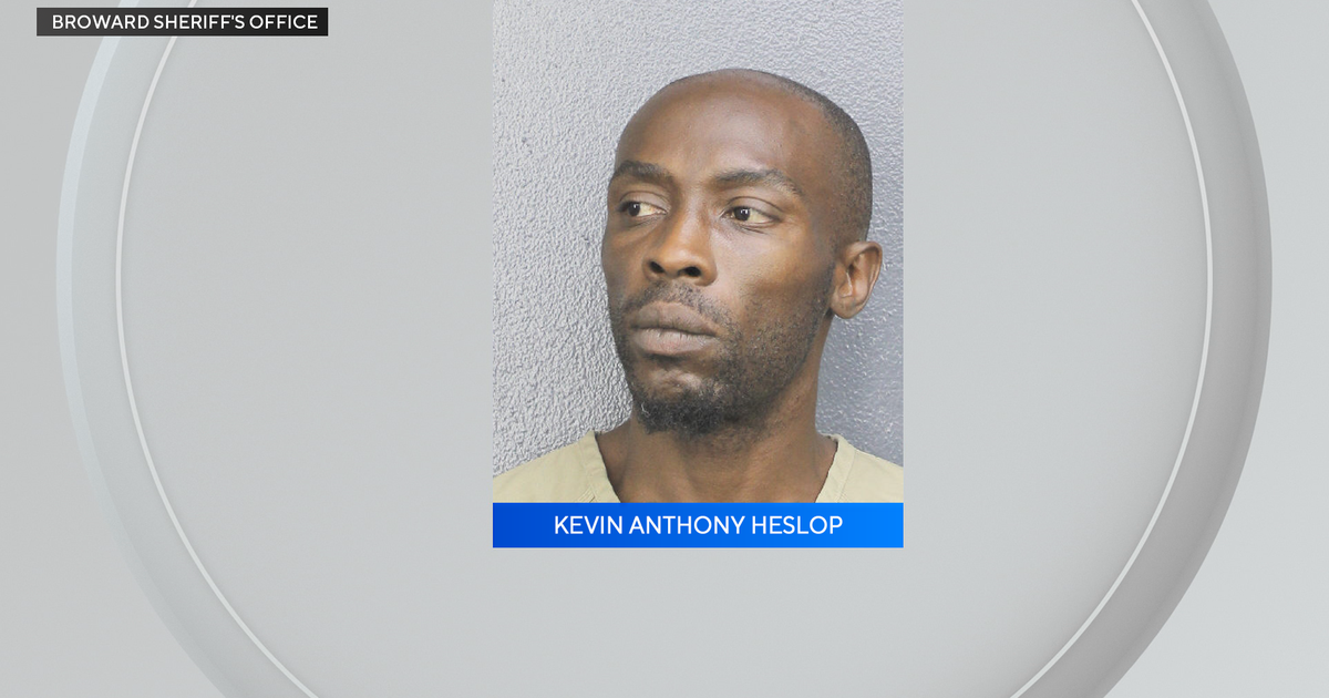 Serial lender robbery suspect connected to string of South Florida keep ups in custody Serial lender robbery suspect connected to string of South Florida keep ups in custody