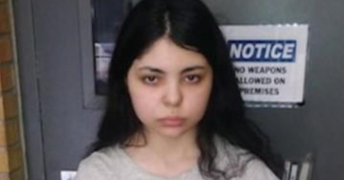 Arizona teen Alicia Navarro suddenly walks into Montana police station almost 4 years after vanishing