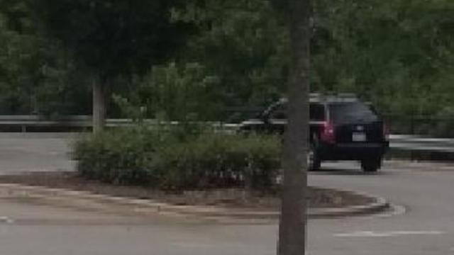 linconton-nc-walmart-parking-lot-migrant-workers-rammed-suv.jpg 