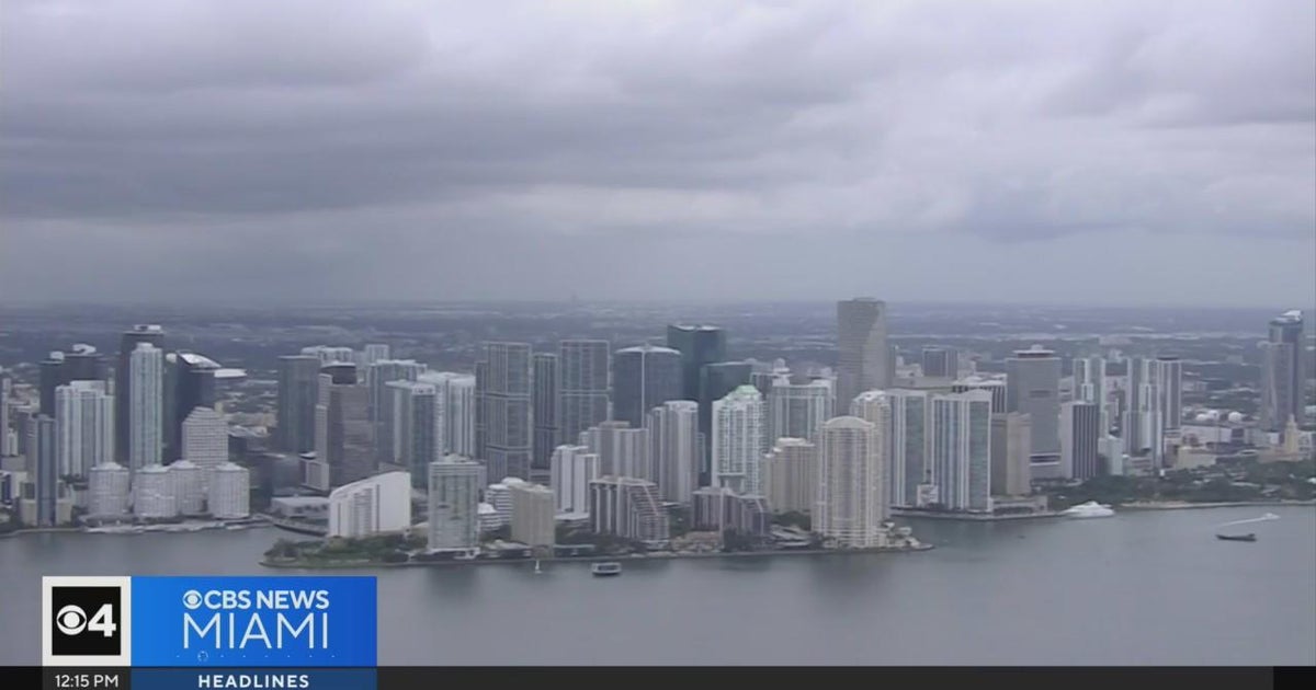 Miami-Dade saw 1st populace drop in decades