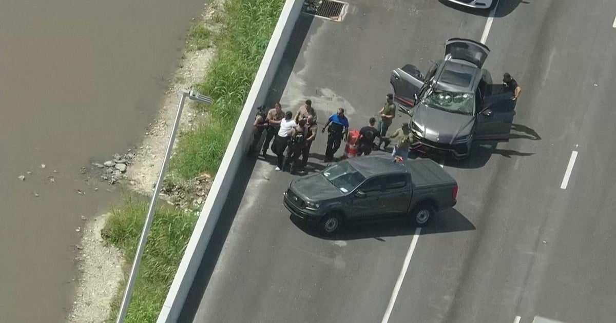 Miami-Dade police pursuit finishes when driver pulls more than, surrenders Miami-Dade police pursuit finishes when driver pulls more than, surrenders