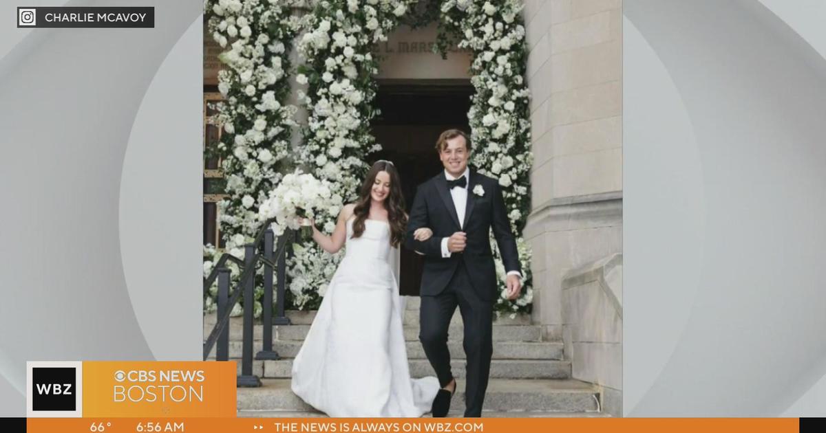 Bruins' Charlie McAvoy celebrates wedding at Boston Public Library - CBS  Boston
