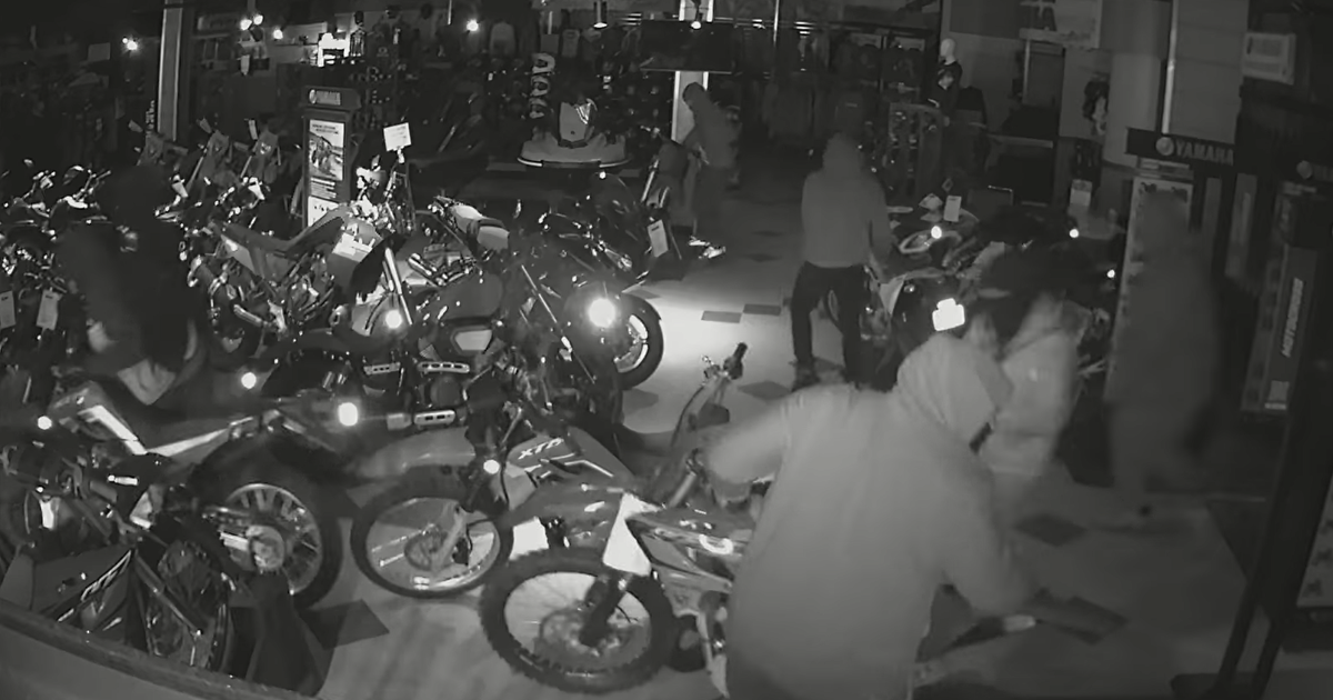 Thieves steal around $80K worth of dirt bikes from North Highlands dealership