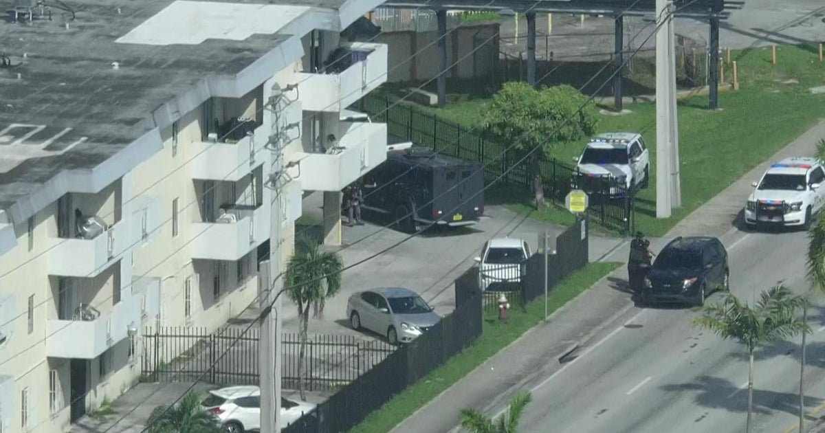 Hialeah SWAT workforce browsing for armed theft suspect, police say Hialeah SWAT workforce browsing for armed theft suspect, police say