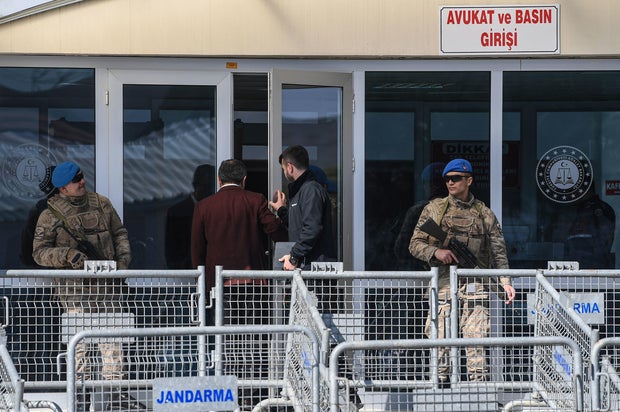 Turkish investigative reporter Baris Pehlivan ordered to jail — by text message