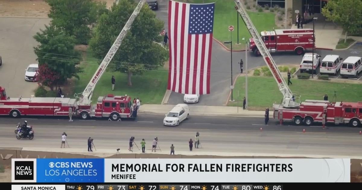 Procession held to honor firefighters killed in helicopter crash above brush fire in Cabazon - CBS N