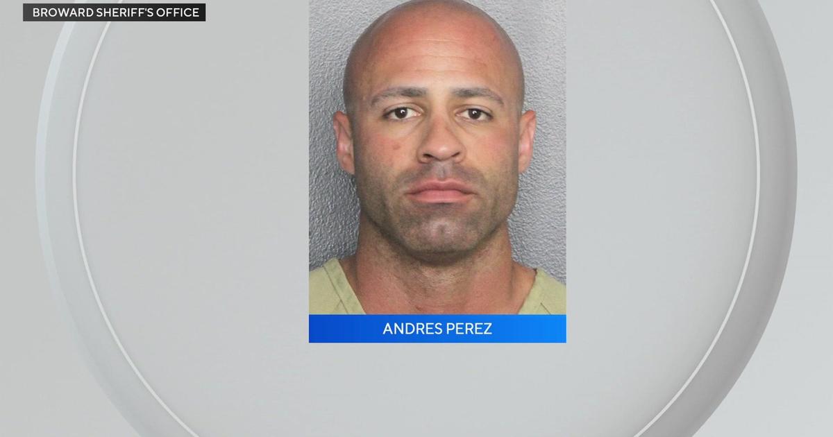 Miami-Dade cop accused of throwing cheeseburger, hitting spouse in the head