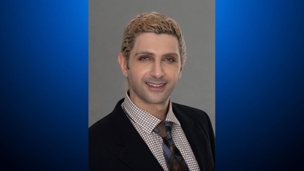 Aug 13 dentist facing child porn, peeping charges after camera found