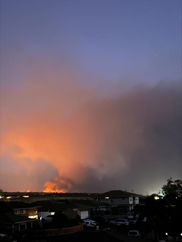 kahana-maui-hawaii-wildfire-smoke.jpg 