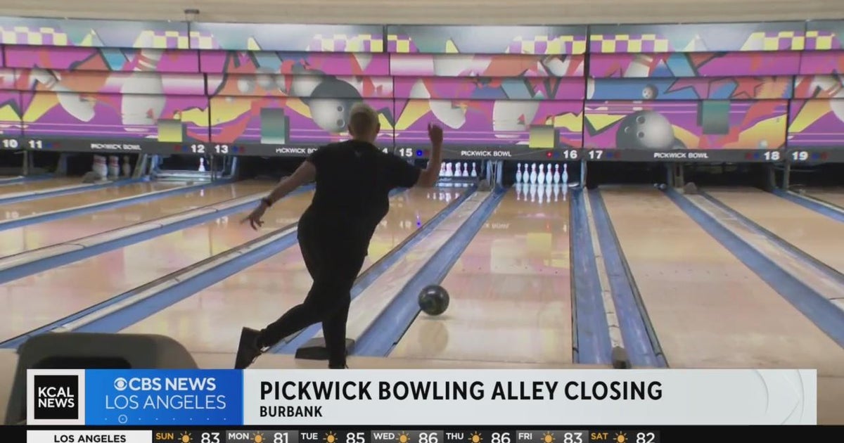 Pickwick Bowling Alley closing doors after nearly six decades CBS Los