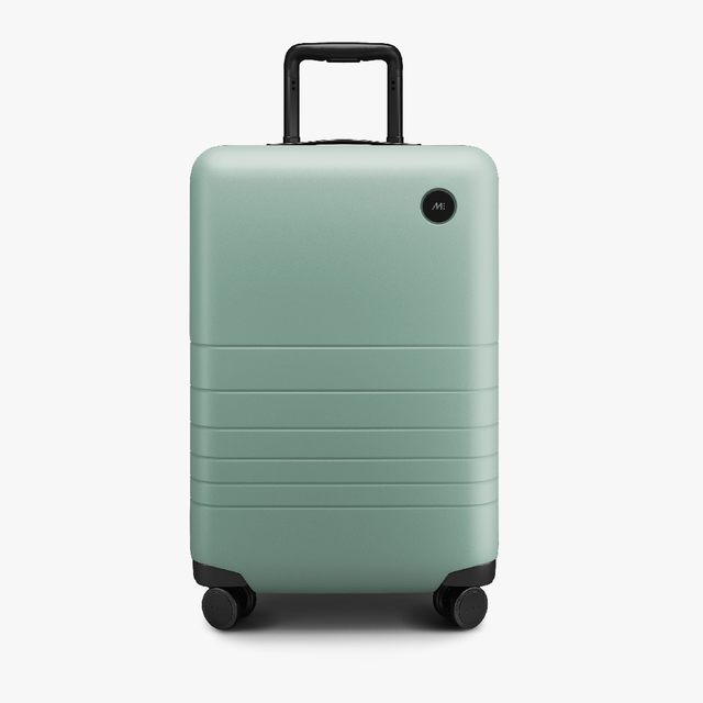 monos carry-on plus 