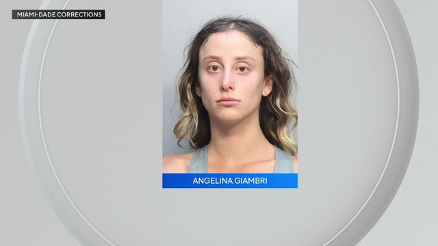 angelina-giambri-mugshot.jpg 