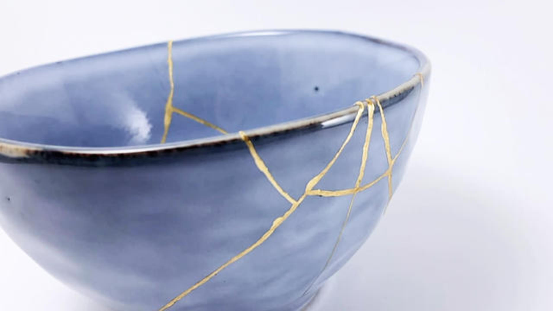 Kintsugi, the ancient art of making shattered dishes whole - CBS News