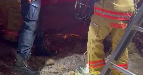 Miami-Dade Hearth Rescue save man who experienced deep fall at building web site Miami-Dade Hearth Rescue save man who experienced deep fall at building web site