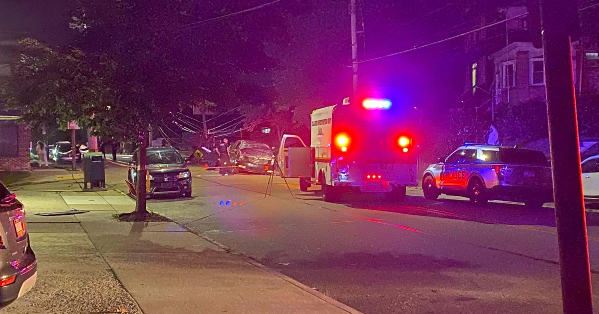 One person killed in overnight crash on Brownsville Road - CBS Pittsburgh