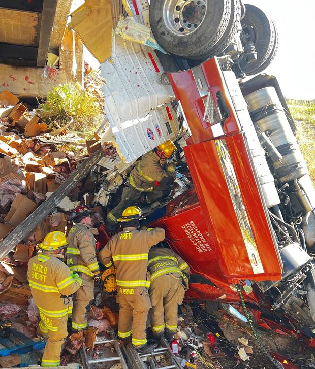 i-25-fatal-semi-crash-4-pueblo-county-so-tweet.jpg 