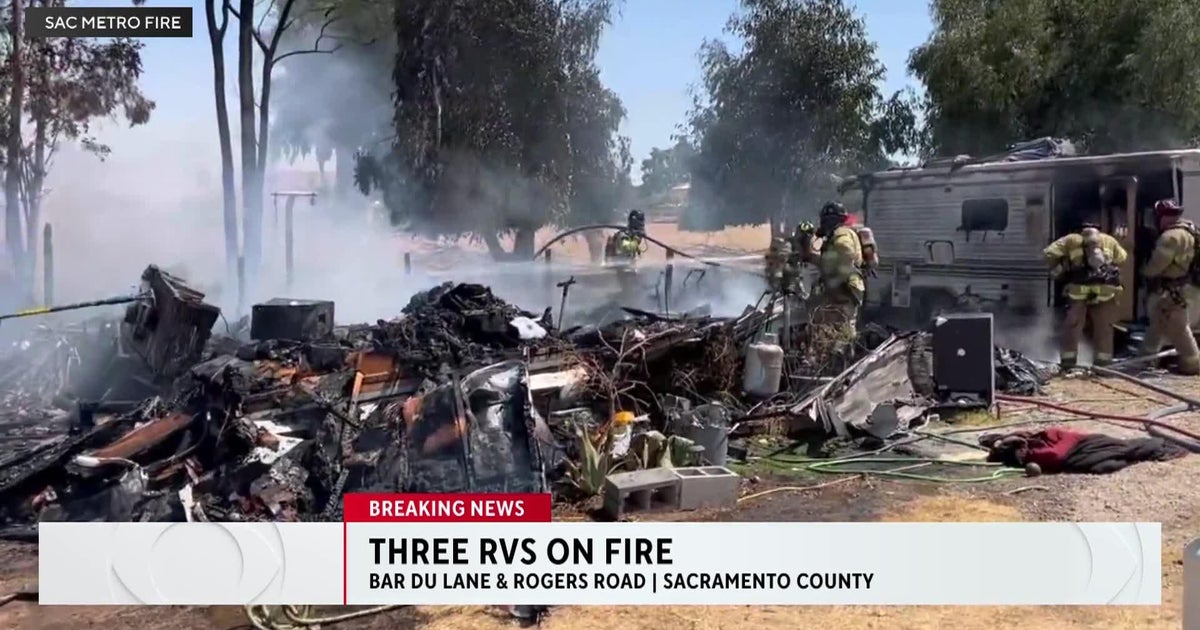 3 RVs burn in South Sacramento; no injuries reported