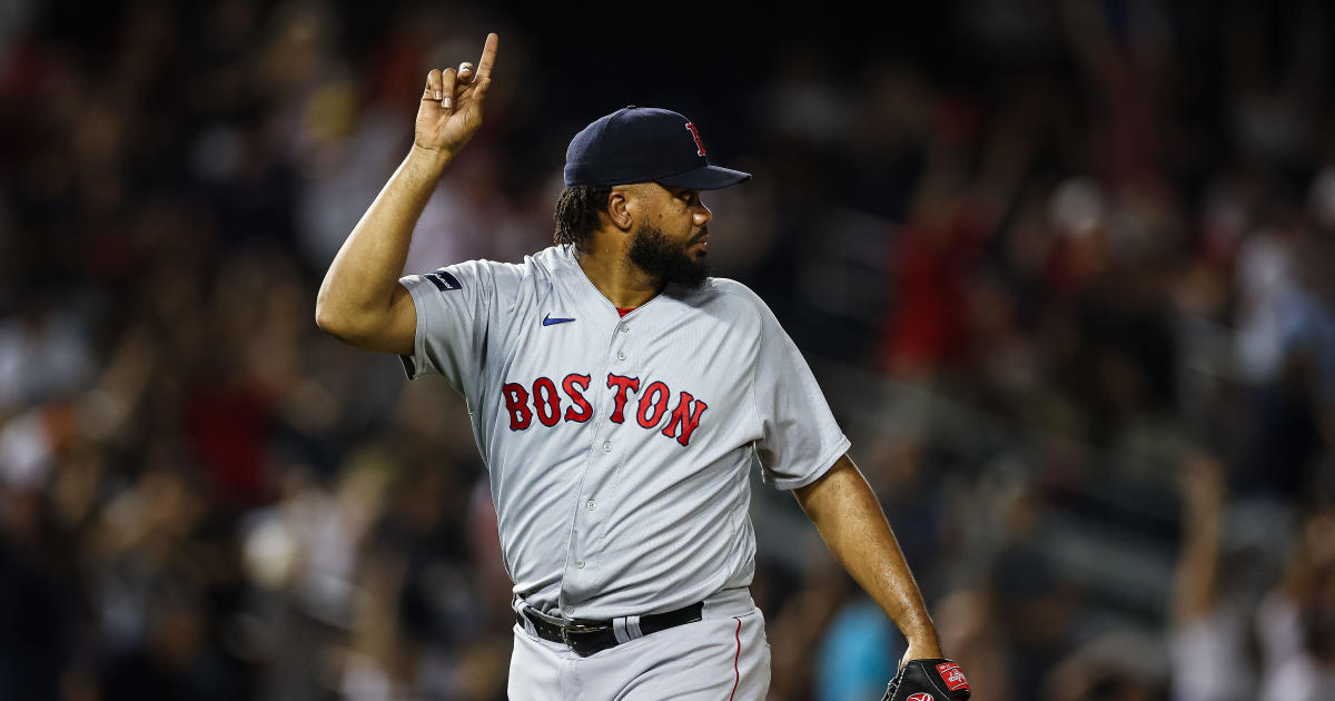Red Sox closer Kenley Jansen hopes to avoid IL stint after suffering  hamstring injury - CBS Boston
