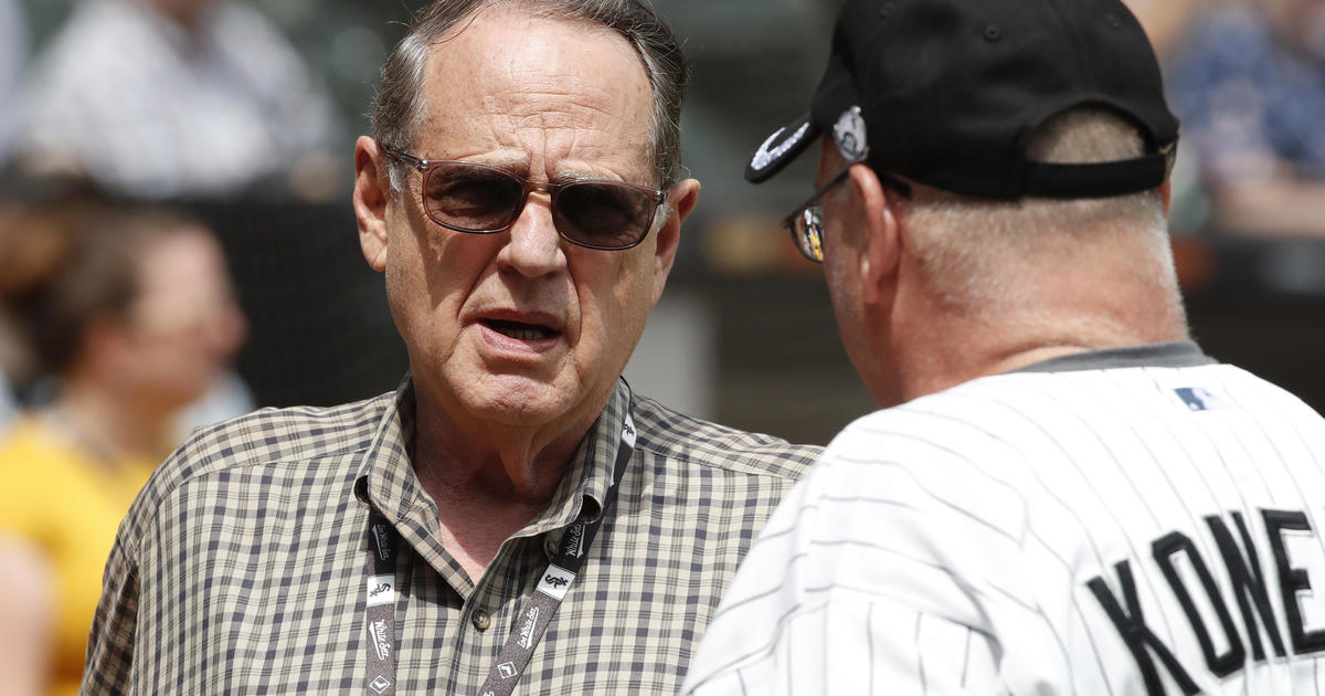 White Sox beat writer on steps after firing of Williams, Hahn CBS Chicago