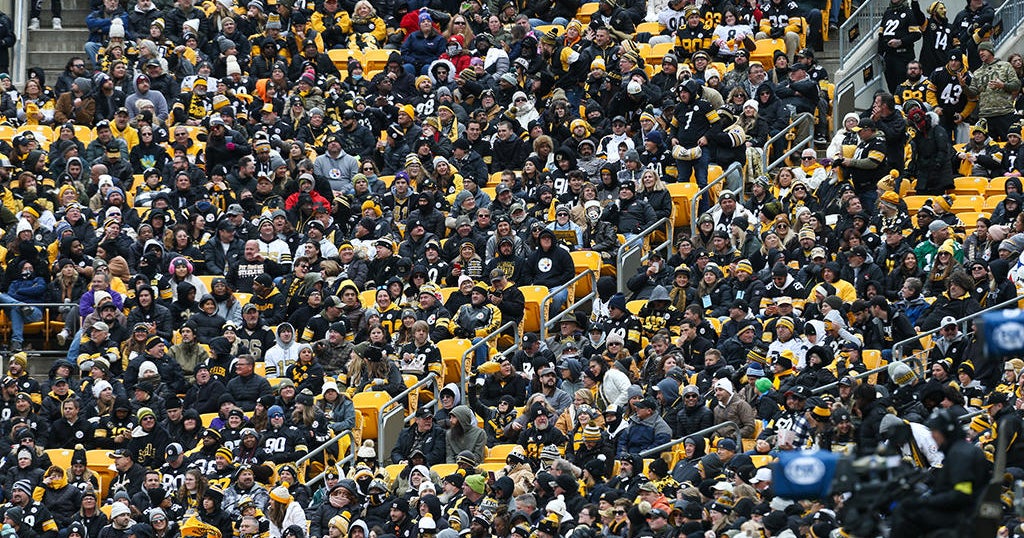 Survey shows 35 of Steelers fans wouldnt date a fan from a rival team Survey shows 35 of Steelers fans wouldnt date a fan from a rival team