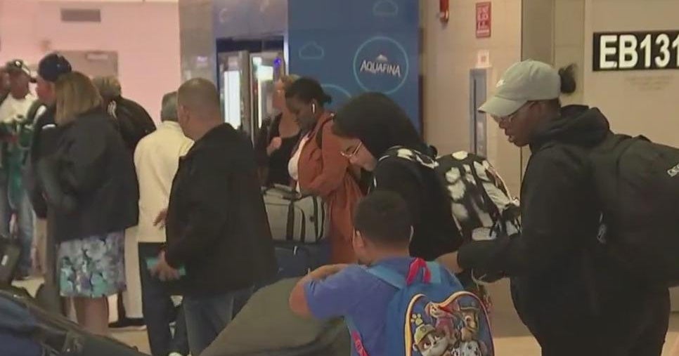 Travelers ditch Florida for Philadelphia as Idalia drenches the southeast U.S. - Vimarsana News
