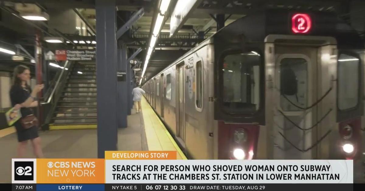 Woman pushed onto subway tracks in Lower Manhattan - CBS New York