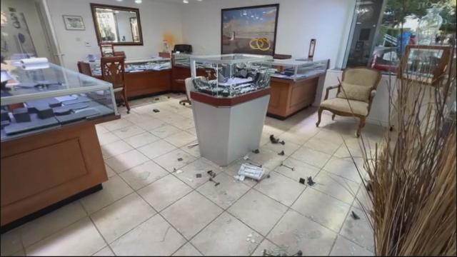 pasadena-smash-and-grab.jpg 